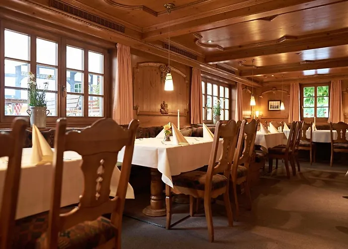 Отель Esloher Brauhaus 2*